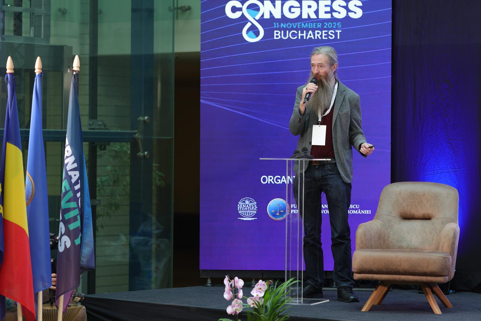 De ce nu trăiește omul 100 de ani… încă? Aubrey de Grey, „părintele biogerontologiei moderne”, explică la București: „Îmbătrânirea NU e inevitabilă”