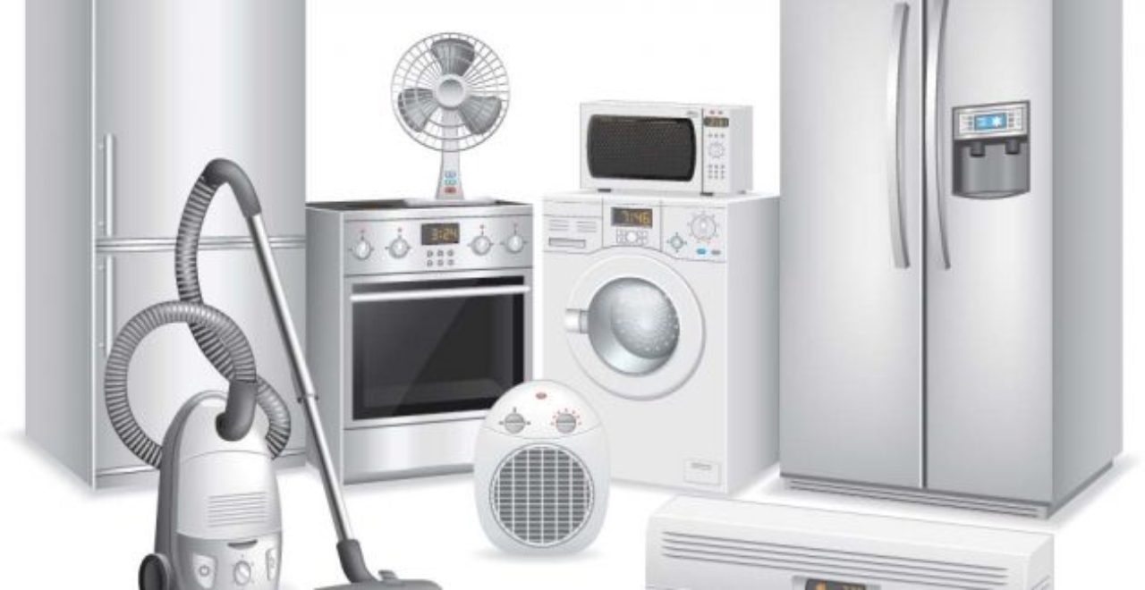 Cei trei ”vampiri” energetici care te usucă de bani. Cu cât crește factura la curent din cauza lor