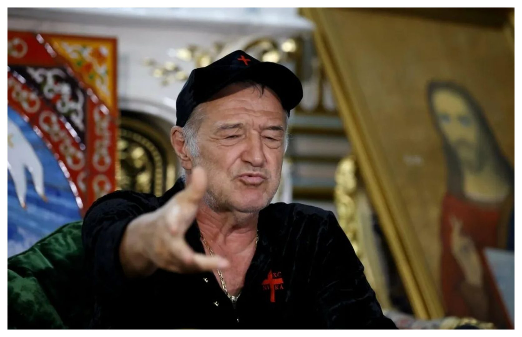 Gigi Becali ajunge pe masa de operaţie: „Am inimă de 25 de ani. Eu mănânc lapte și brânză fără vaccin”