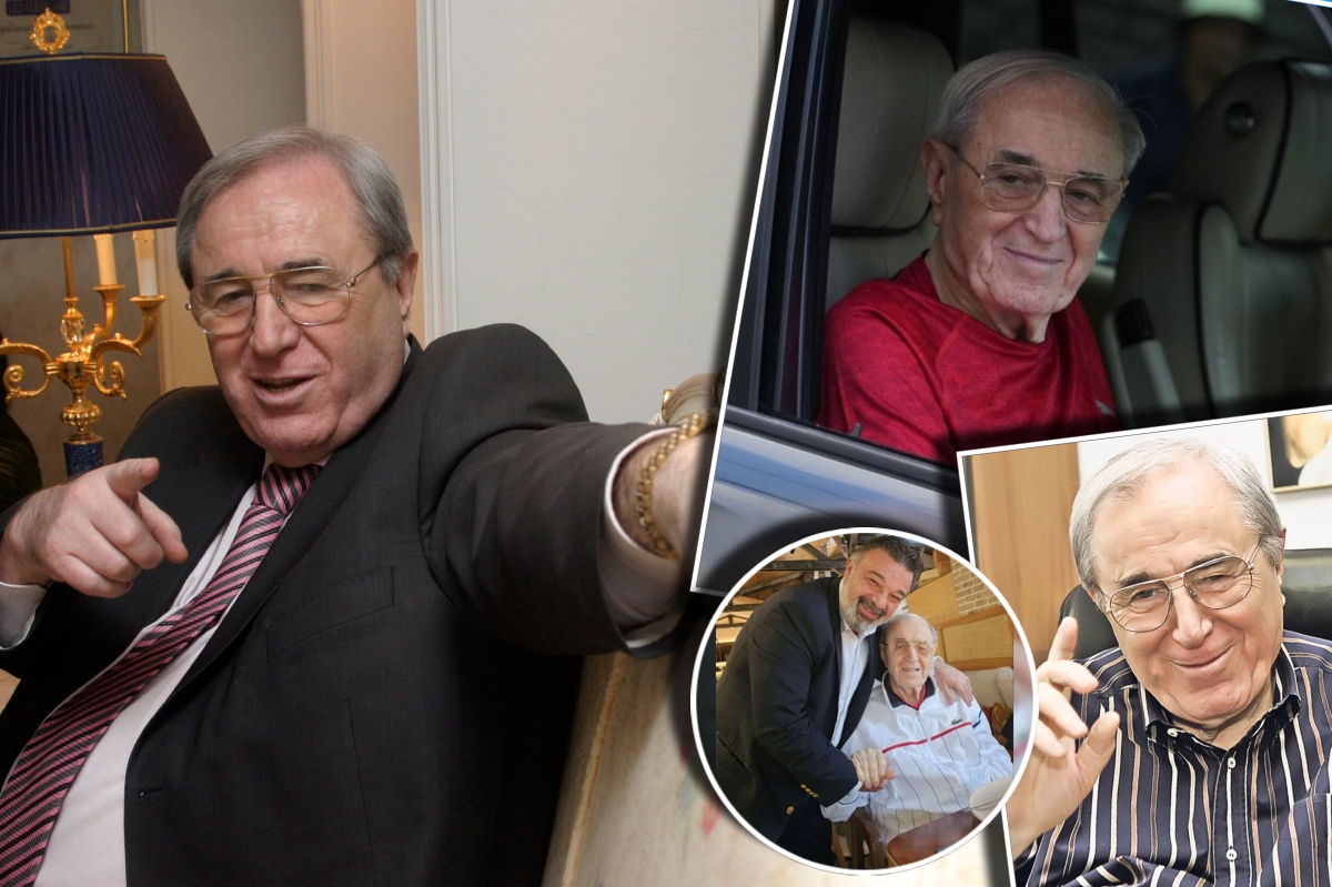 Cum arată Viorel Păunescu la 90 de ani. Fostul președinte al Stelei are mari probleme de sănătate și nu se mai poate deplasa singur