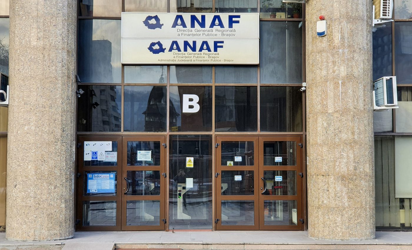 Ghid ZILNIC despre BANII noştri: Ce să faci dacă ANAF îţi blochează contul sau ai o poprire: pași clari, pe înţelesul tuturor