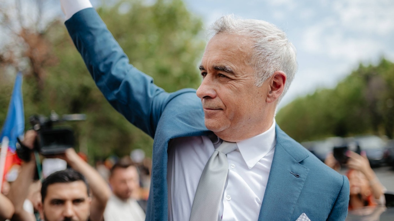 Călin Georgescu susține că poporul român va da jos clasa politică: „Se apropie un uragan dezlănțuit care va șterge toată această nemernicie de 35 de ani”