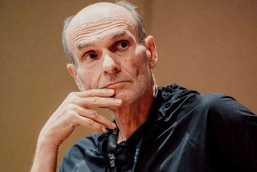 CTP, mesaj critic la adresa conducerii statului: „Loredana Chivu la SRI. Președintele Dan a prezentat o sculptură în rumeguș”