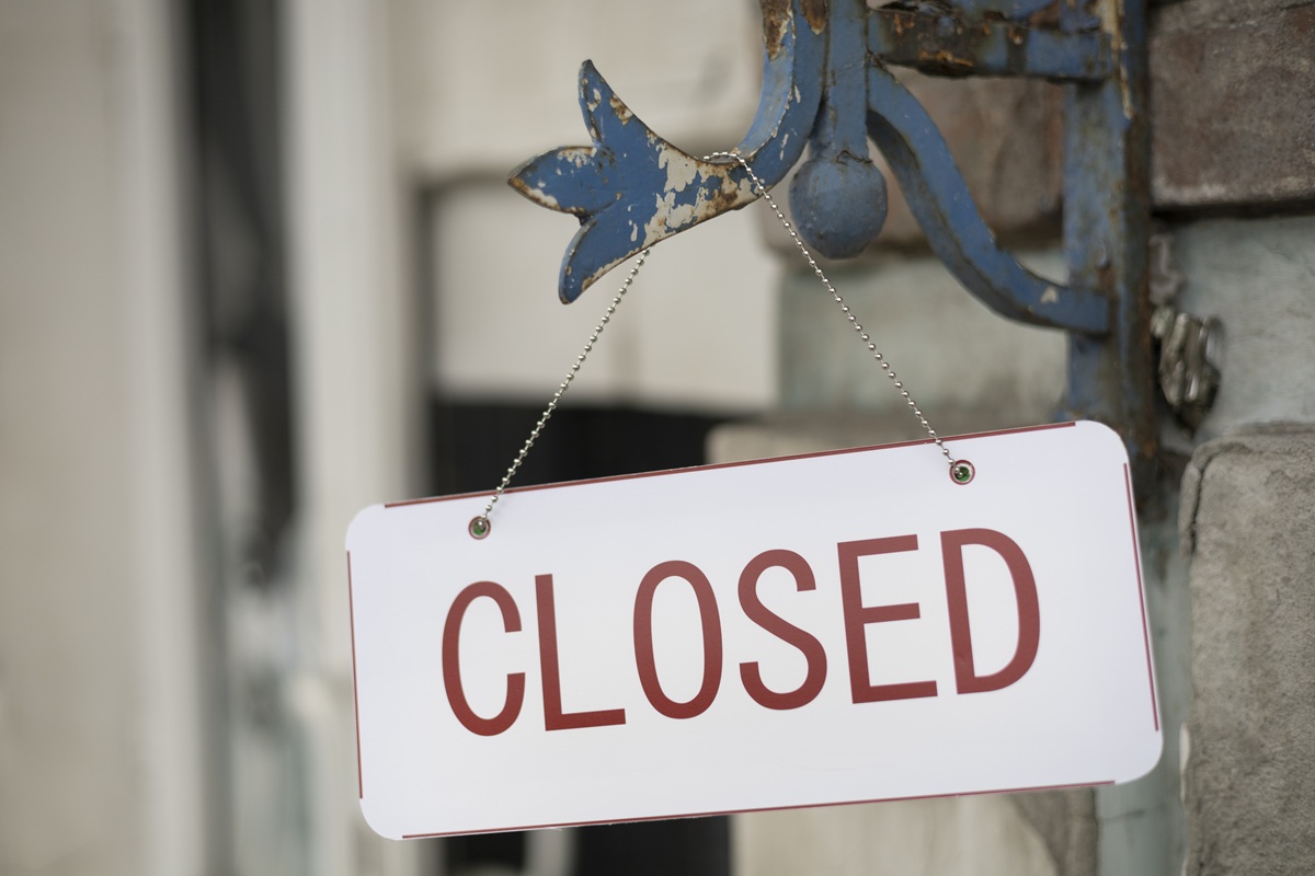 Colosul auto care își închide toate fabricile până la sfârșitul anului 2025. 700 de angajați concediați