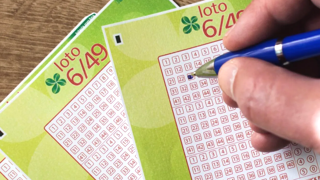 Câștig uriaș la Loto 6/49: Un bărbat a jucat un bilet de 12,5 lei și a devenit milionar