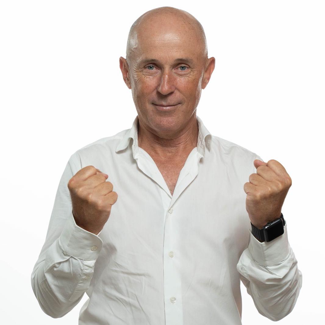 Sursă foto : Facebook / Mugur Mihăescu