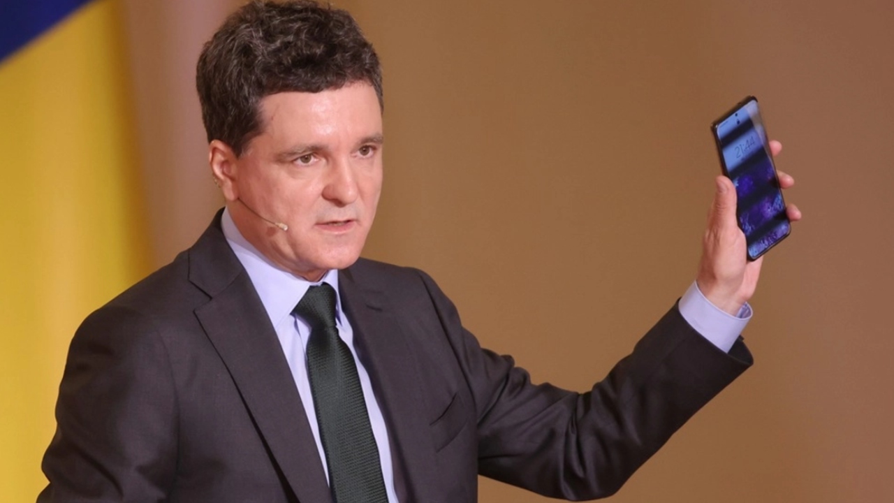 Nicușor Dan se consultă cu inteligență artificială în luarea deciziilor de la Președinție: „Este un instrument care ne poate ajuta foarte mult viața”