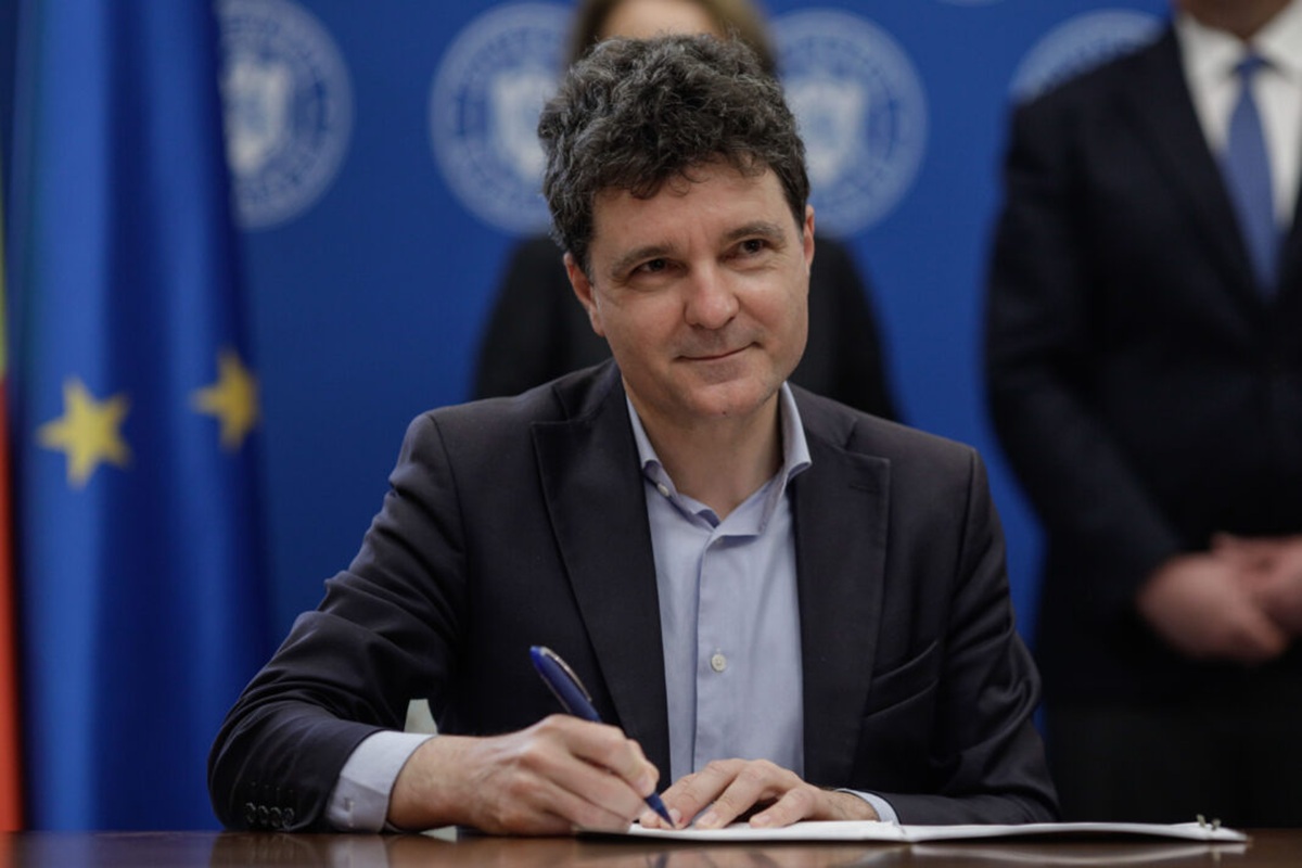 Nicușor Dan sare în ajutorul românilor. Noua lege promulgată se aplică de azi în toată România, sunt schimbări majore