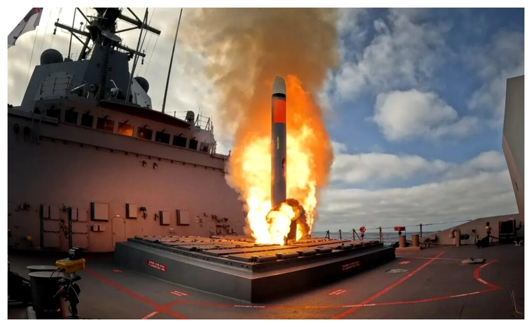 Războiul din Ucraina, lupte grele în Marea Neagră. Atac cu drone asupra unui terminal petrolier rusesc VIDEO