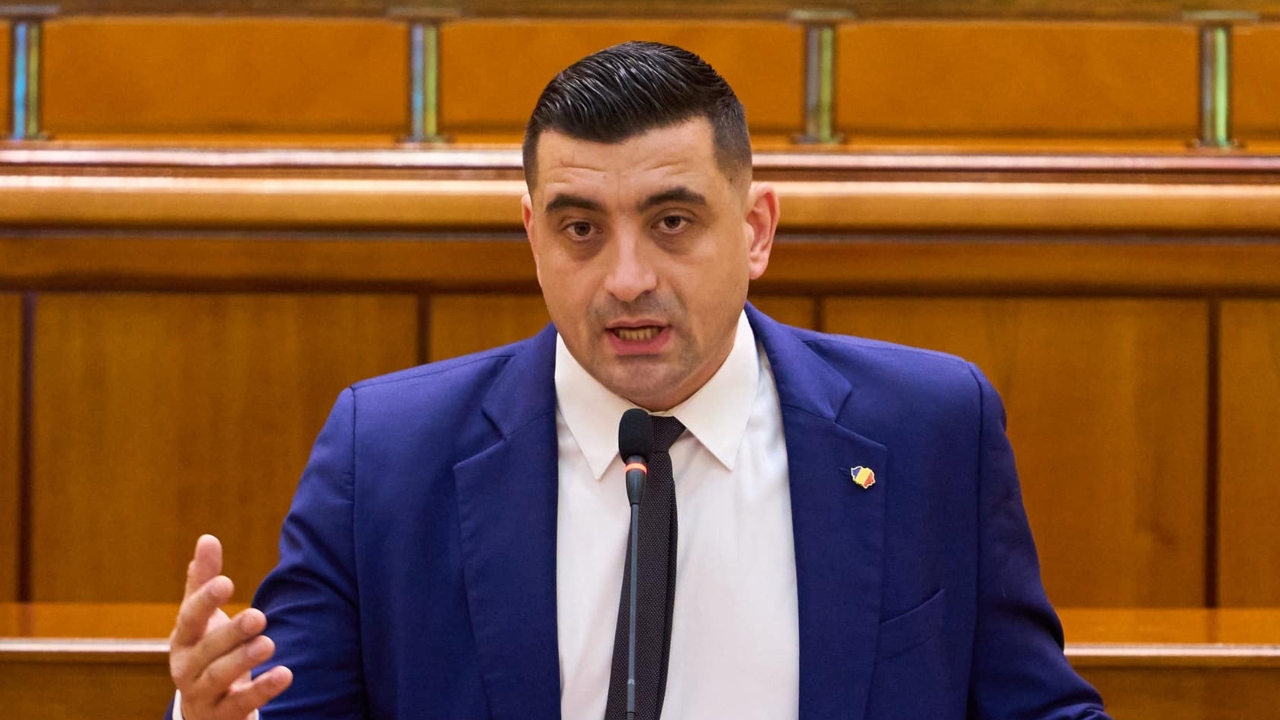 George Simion cere desecretizarea ședinței CSAT prin care au fost anulate alegerile din decembrie 2024: „Stenogramele să fie făcute publice!”. Liderul AUR vrea să afle ajutorul acordat Ucrainei: „Românii vor să știe câți bani am plătit”
