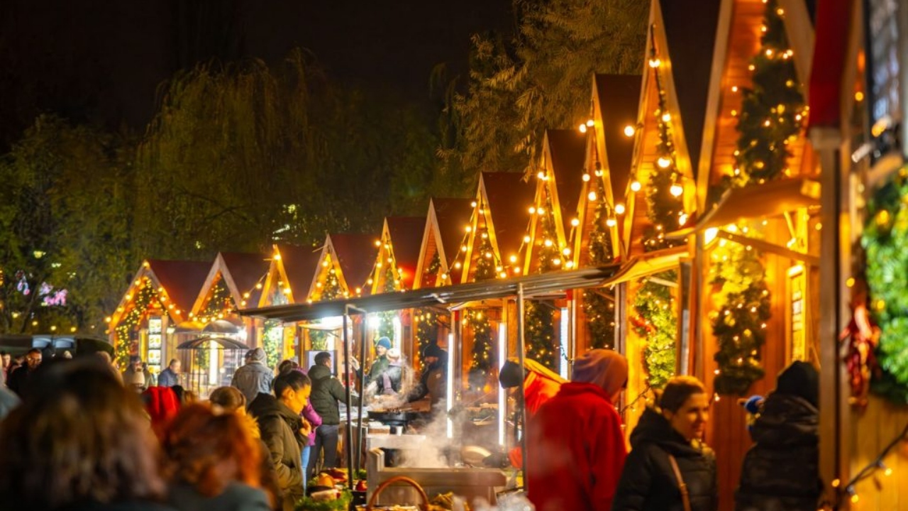 Cât trebuie să scoți din buzunar pentru o porție de ciolan cu iahnie de fasole la Târgul de Crăciun din Cluj-Napoca