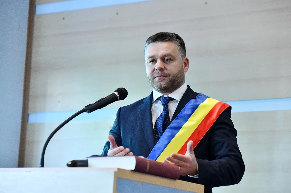 EXCLUSIV Ciprian Ciucu anunță proiectul revoluționar pe care și l-a asumat: „Am terenul, studiul de fezabilitate. Am atras bani si din programul Invest EU, fiind garantați direct de Comisia Europeană. Dacă ai echipe, poți să atragi fonduri nu doar pentru panseluțe”