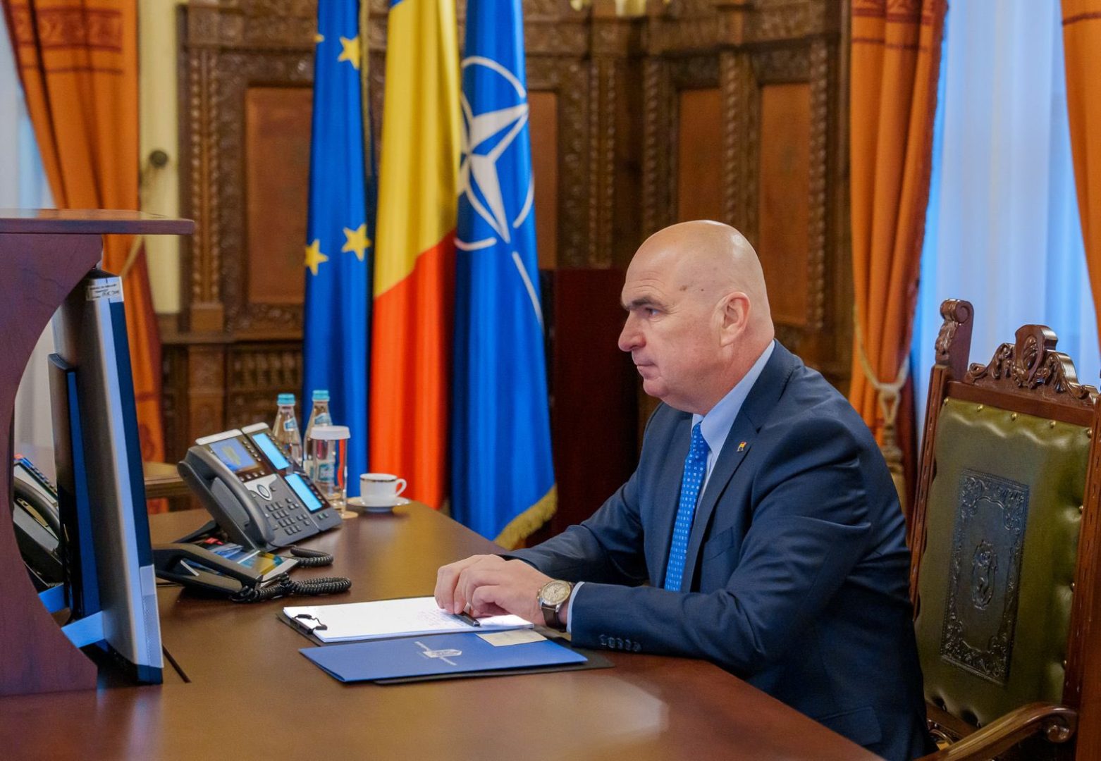 Guvernul pregăteşte o nouă OUG „Trenuleț”. Salarii îngheţate, zero angajări, sancțiuni dure pentru conducerea companiilor de stat