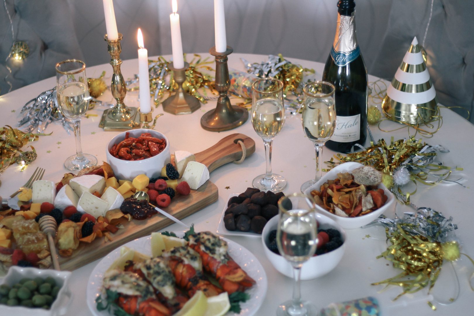 Revelion 2026: Ce trebuie să ai în farfurie pentru noroc și prosperitate și ce alimente trebuie evitate