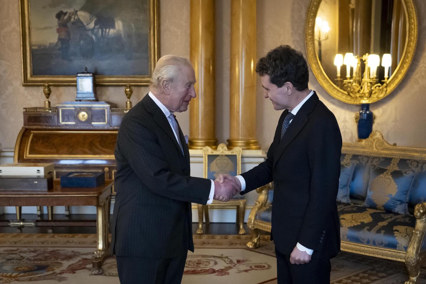 Președintele Nicușor Dan, primit la Palatul Buckingham de Regele Charles al III-lea. Șeful statului a avut întâlniri cu oameni de afaceri români și britanici: „Voi încuraja investiții care aduc în România tehnologie de ultimă generație”