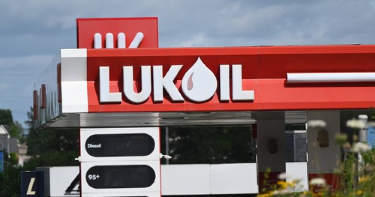 SUA îi dau României timp să decidă viitorul Lukoil. Trump amână sancțiunile până în 2026