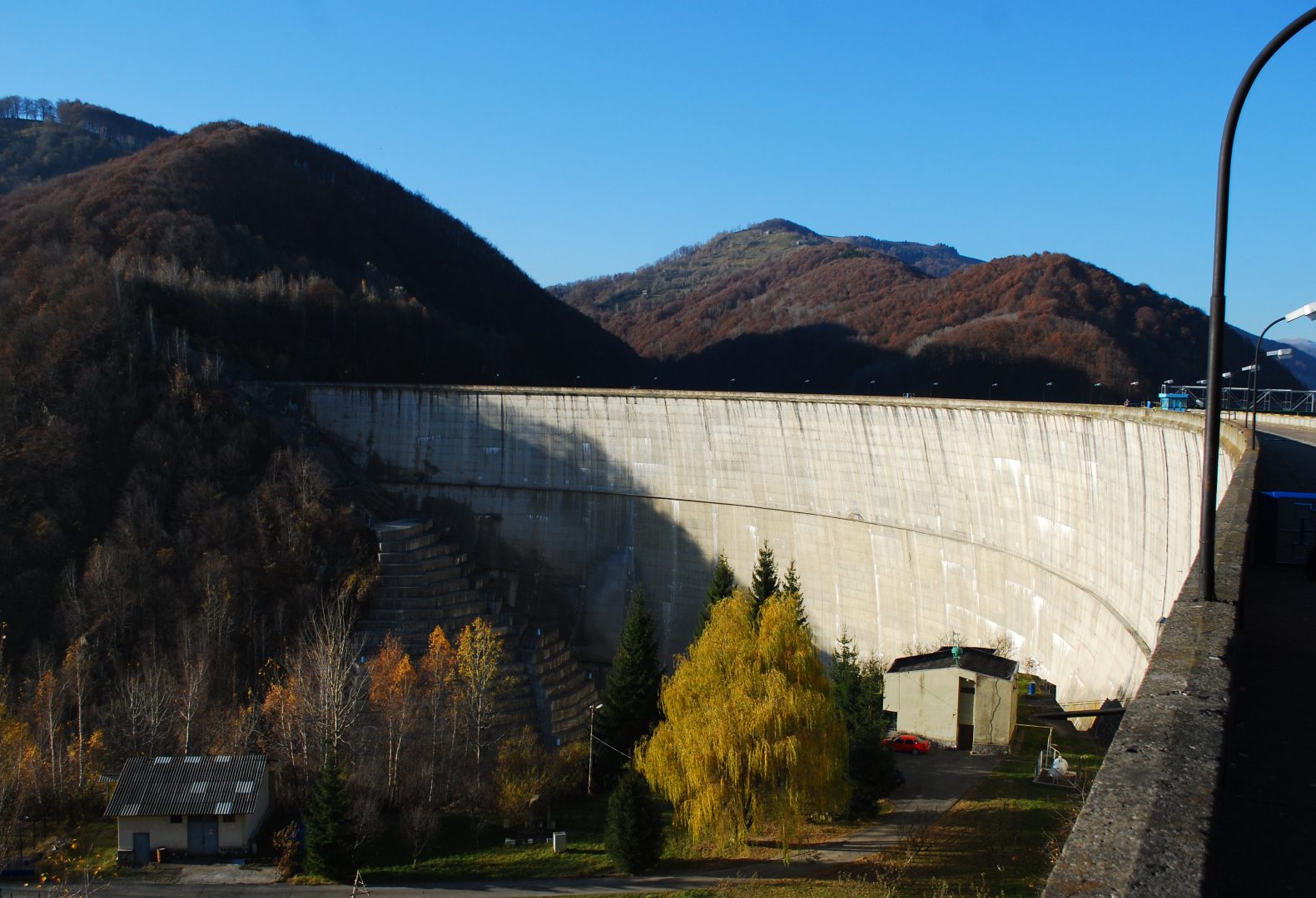 Criza apei de la barajul Paltinu: Raportul Corpului de Control ajunge astăzi pe masa Guvernului