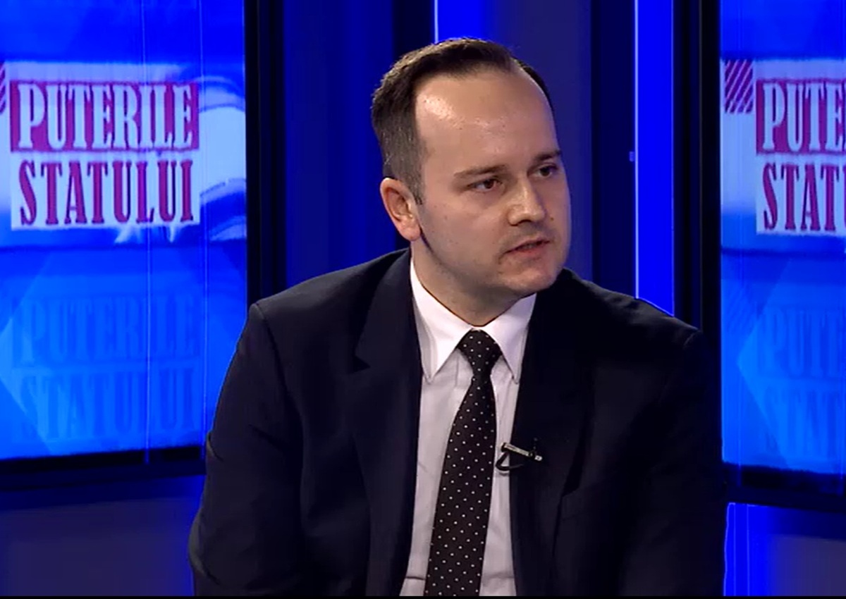 EXCLUSIV Dezvăluiri explozive din inima sistemului judiciar. Judecătorul Tiberiu Obrogea trage un semnal de alarmă: „Justiția nu trebuie transformată în armă politică. Legea riscă să devină opțională”