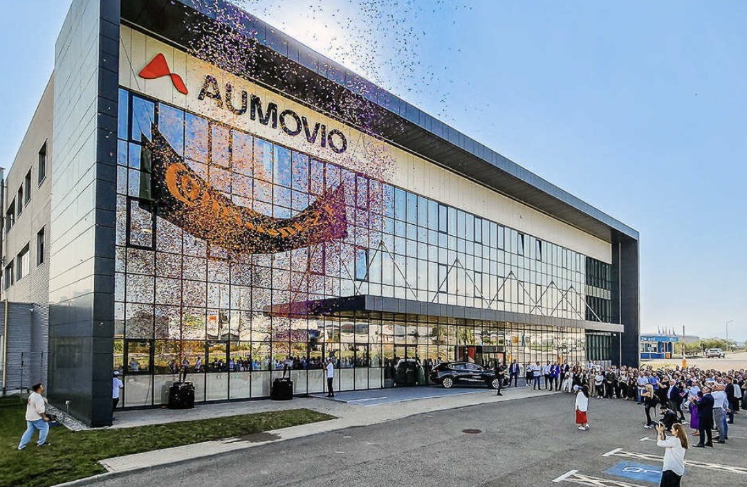 Concedieri la Aumovio, fostul Continental Automotive România. 641 de poziţii trei din unitățile vor pleca acasă