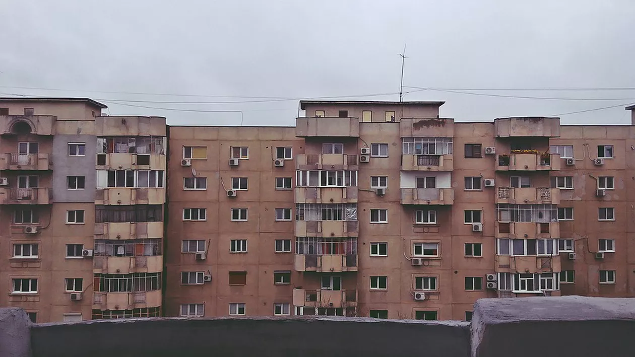 Lovitură pentru românii care vor să-şi scoată la vânzare casele în 2026. Ordonanţa de urgenţă care îi va încurca pe mulţi proprietari