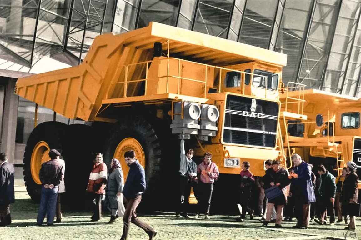 Legendaul producător de camioane DAC revine spectaculos pe piață. Ce va produce faimoasa fabrică, în parteneriat cu chinezii