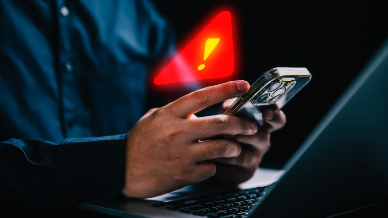 A apărut o nouă escrocherie online. Metoda „amenda” care îi lasă pe români fără 1.250 de lei