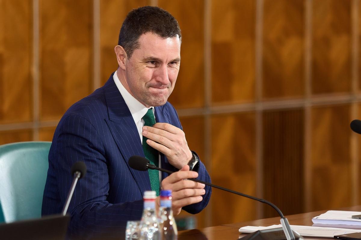 Tanczos Barna îi bate apropouri lui Bolojan în criza apei potabile din Prahova: „Câteodată am impresia că Dorel ajunge în funcţii de conducere”