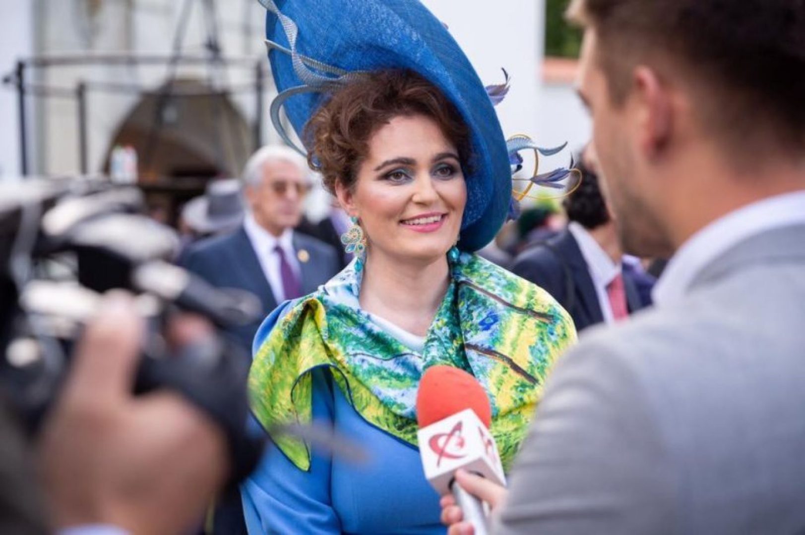 Judecătoarea care a atras toate privirile la parada de Ziua Națională are o colecție impresionantă de pălării