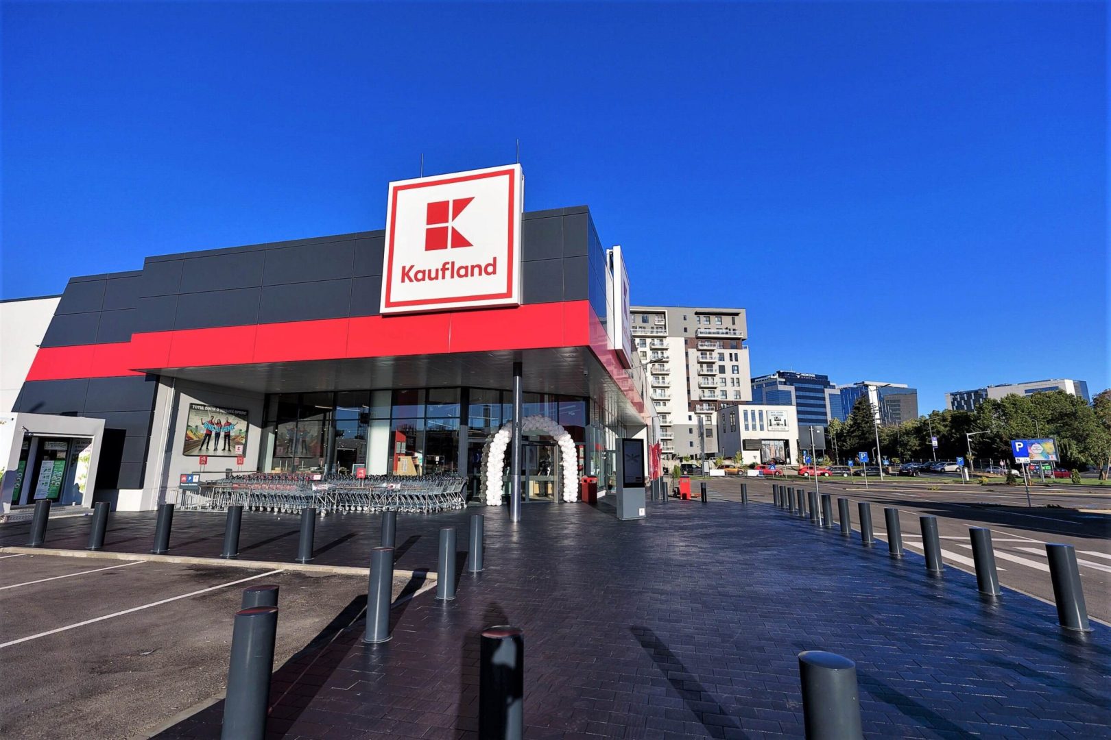 Campanie Kaufland pe toată luna decembrie. Românii vor primi de două ori mai mulți bani