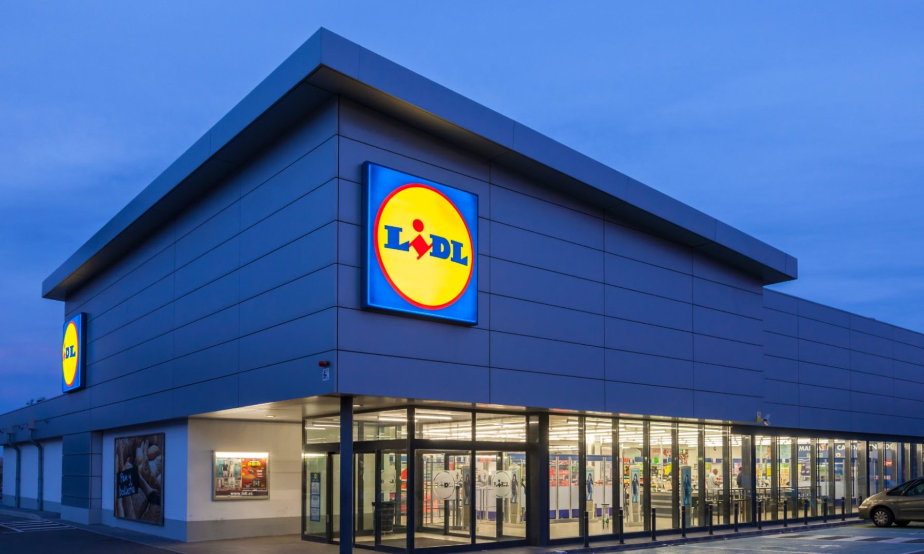 Lidl nu-și deschide magazinele duminica, din cauza bonusurilor uriașe pentru angajați care fac imposibilă această opțiune