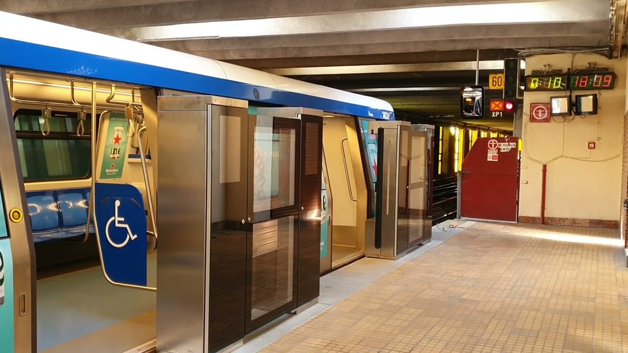 Metrorex va dota, în premieră în România, mai multe stații cu parapeți anti-suicid