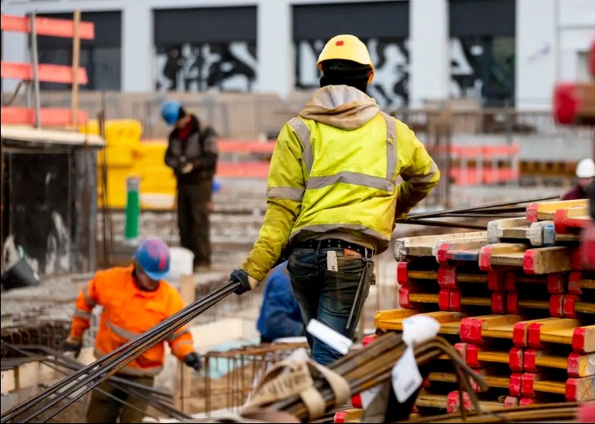 Țara occidentală din care românii pleacă pe capete. Localnicii au desfăcut șampania de fericire: „E o tendință pozitivă”