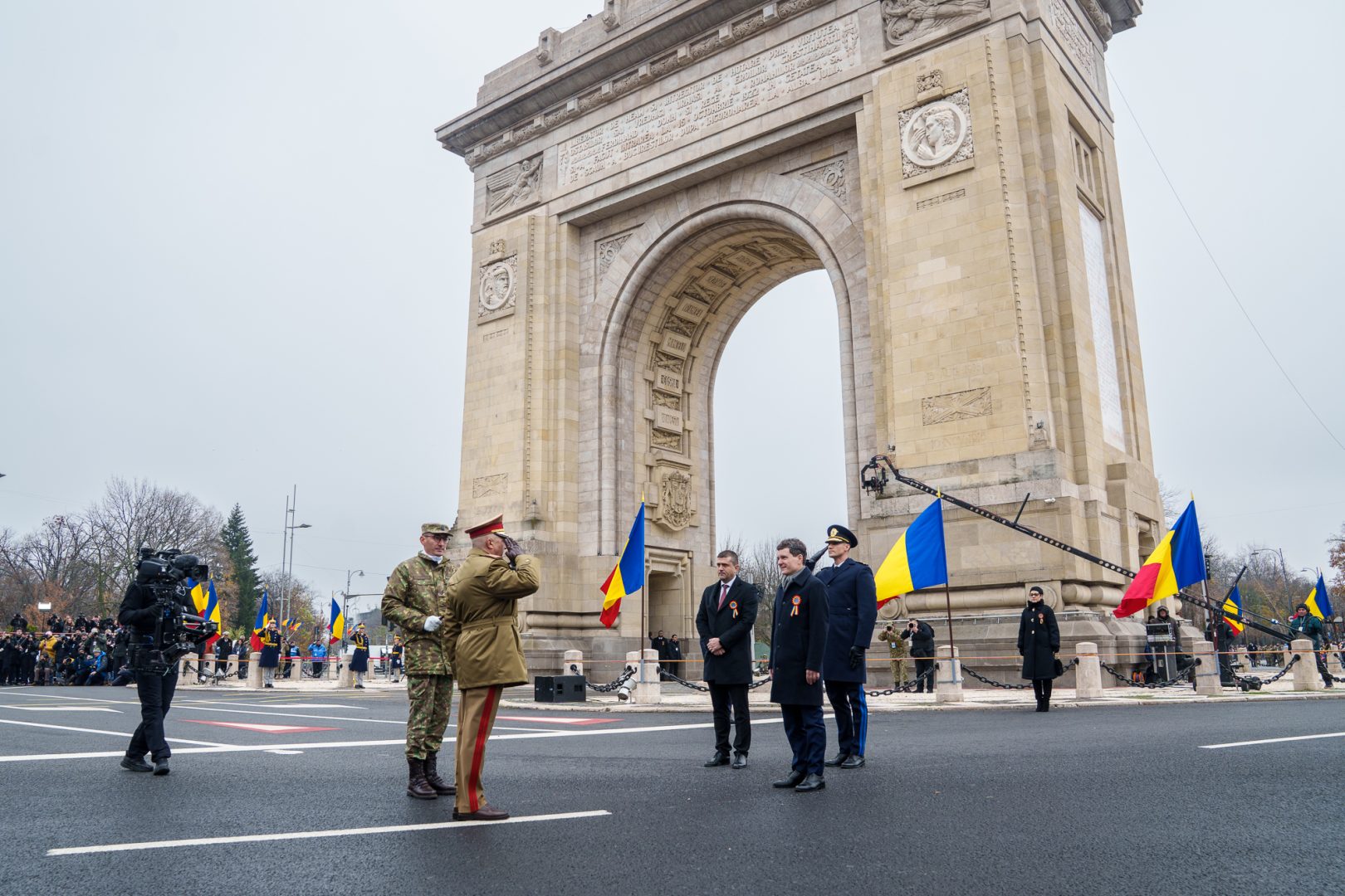 Mihai Fifor, atac la Nicușor Dan pentru provizoratul de la MApN: Armata României nu face zgomot, dar cere respect