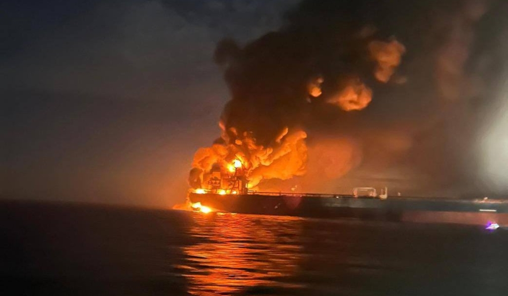 Un petrolier din flota fantomă a Rusiei, atacat de drone din Ucraina, a eșuat în dreptul Bulgariei. Summit cu greii Europei la Londra