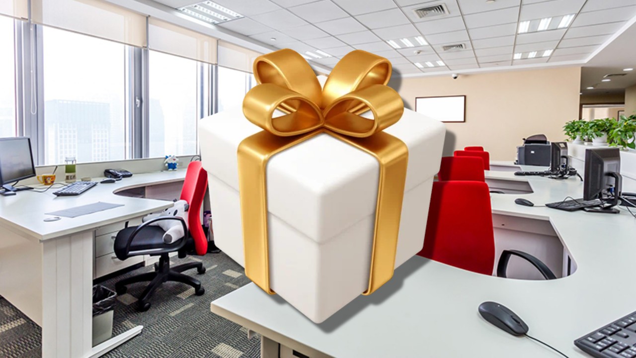 Prime de Crăciun 2025: 9 din 10 angajatori vor acorda angajaţilor bonusuri în bani, petrecere de final de an şi vouchere cadou