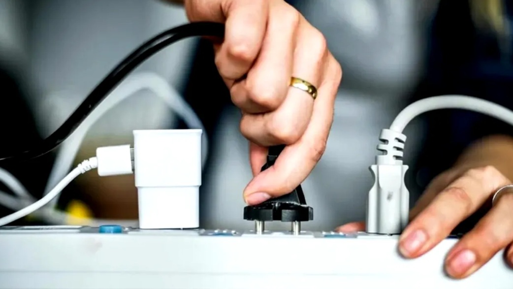 Specialiștii atrag atenția la un electrocasnic din locuința ta. Dacă este ținut permanent în priză, ar putea declanșa un incendiu