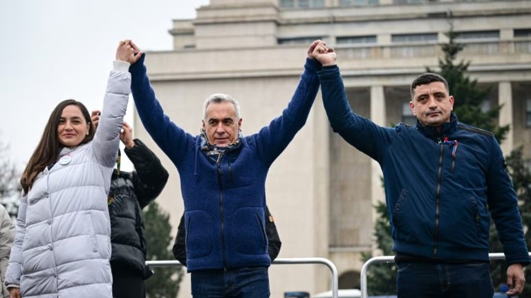 Anamaria Gavrila, Calin Georgescu, George Simion