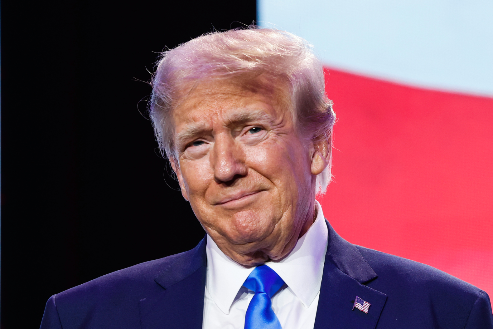 Trump a suspendat vizele a cinci funcționari europeni implicați în combaterea dezinformării online, printre care un fost comisar european