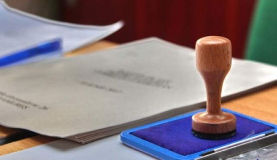 Parcări de un leu, horă în Vitan și „Eu sunt Anca”: Campania pentru Primăria Capitalei se transformă într-o comedie politică