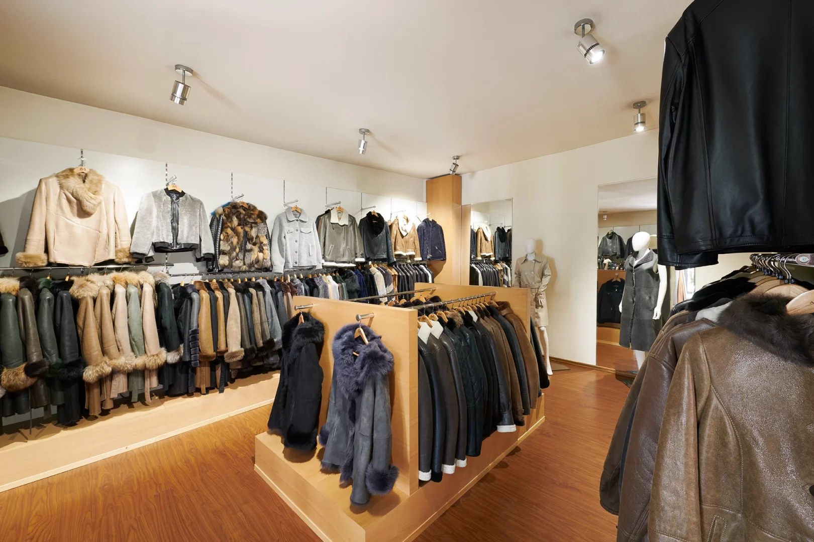 După 19 ani, un magazin cunoscut din București își ia rămas bun de la clienți: „Îți mulțumim pentru fiecare vizită, pentru fiecare moment și pentru că ai făcut parte din această poveste”