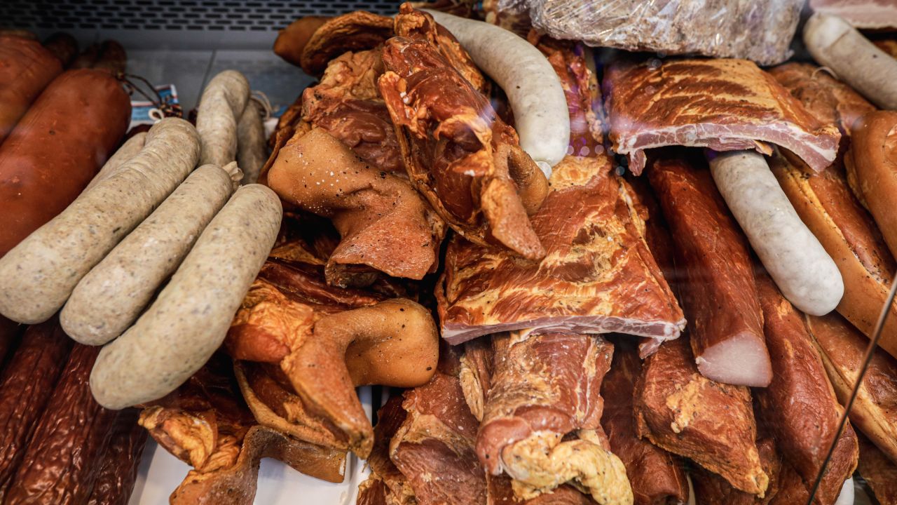 Industria alimentară trece prin transformări fără precedent. Concedieri masive şi fabrici închise la nivel global