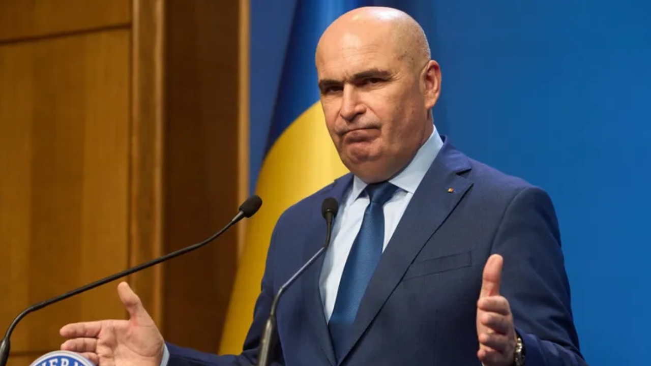 Ce români sunt dați afară și de unde se taie prin Pachetul trei de măsuri fiscale pe care guvernul Ilie Bolojan ar urma să își asume răspunderea