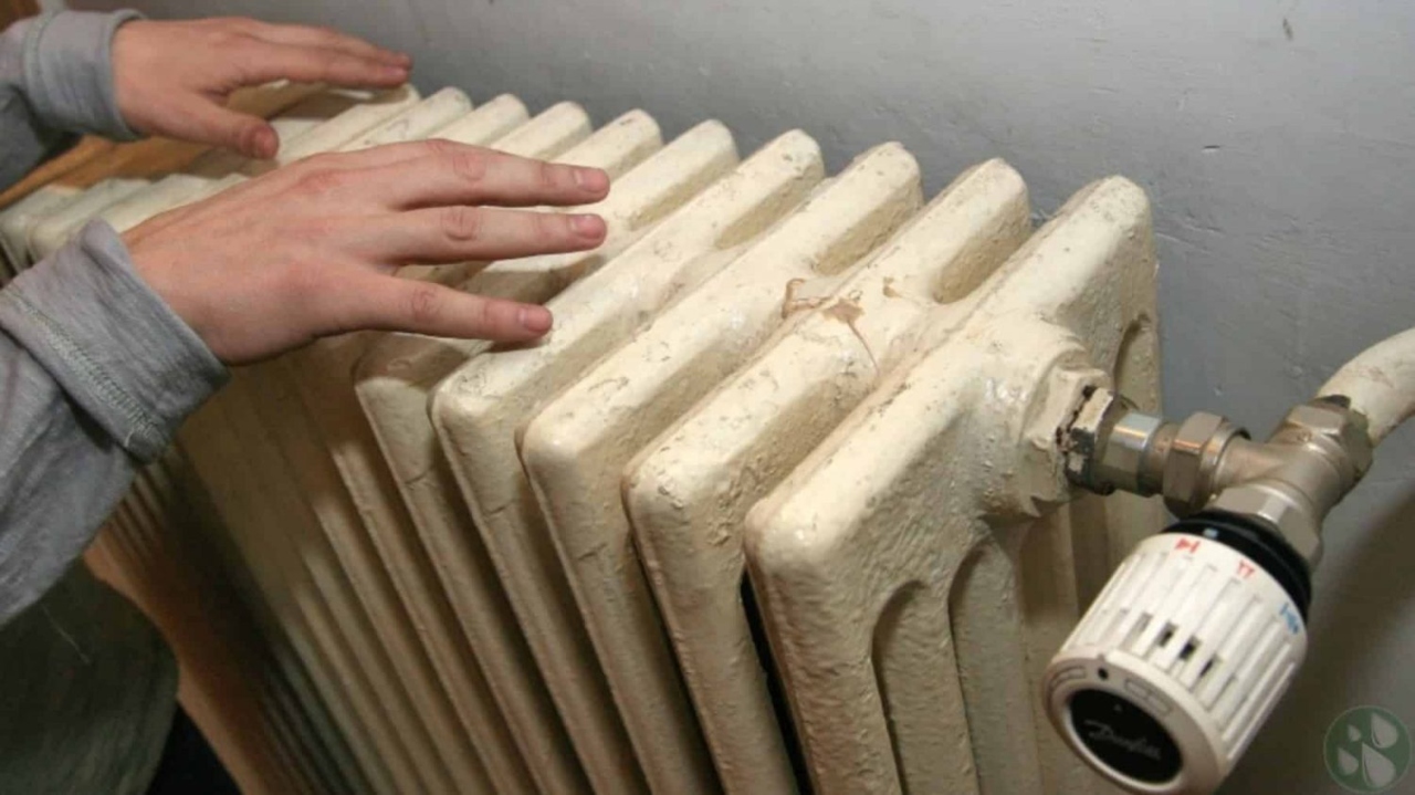 E lege! Cum poți primi înapoi banii dați pe căldura și apa caldă care, de fapt, n-au ajuns în casa ta