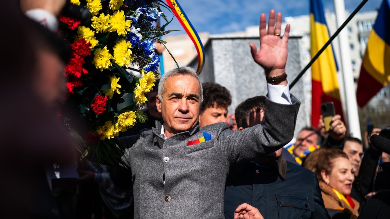 Susținătorii lui Călin Georgescu au depus zeci de plângeri penale împotriva anulării alegerilor prezidențiale din decembrie 2024. Cer despăgubiri de un milion de euro