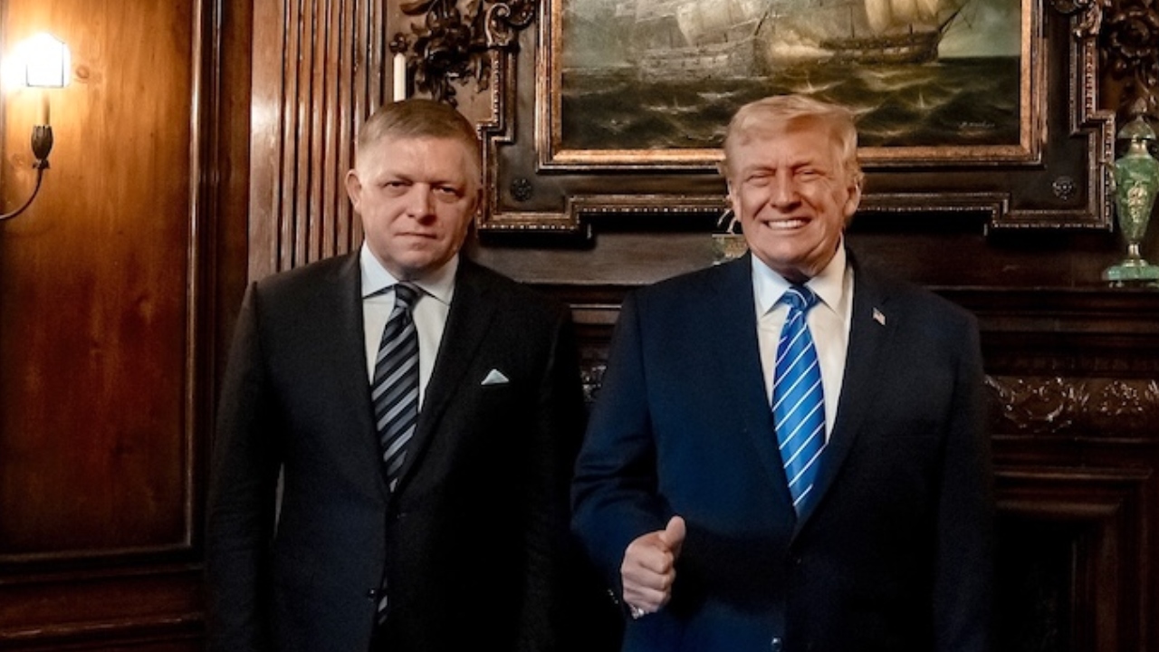 Robert Fico, premierul slovac aliat al lui Donald Trump, s-a declarat șocat de „starea psihologică” a președintelui SUA într-o întâlnire informală cu liderii europeni: „E nebun din cale afară”