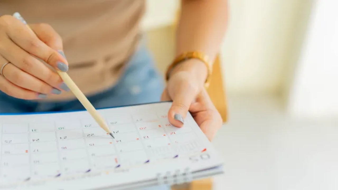 Codul Muncii 2026. Câte zile libere plătite pot fi obținute anual pentru evenimente speciale în familie