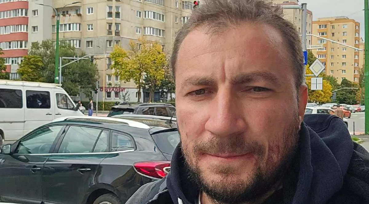 Trenul în care se afla Marian Godină a avut întârziere din cauza unei greşeli incredibile. Ce credea poliţistul că s-a întâmplat: „Poate s-a rupt calea ferată, poate s-a prăbuşit un pod”