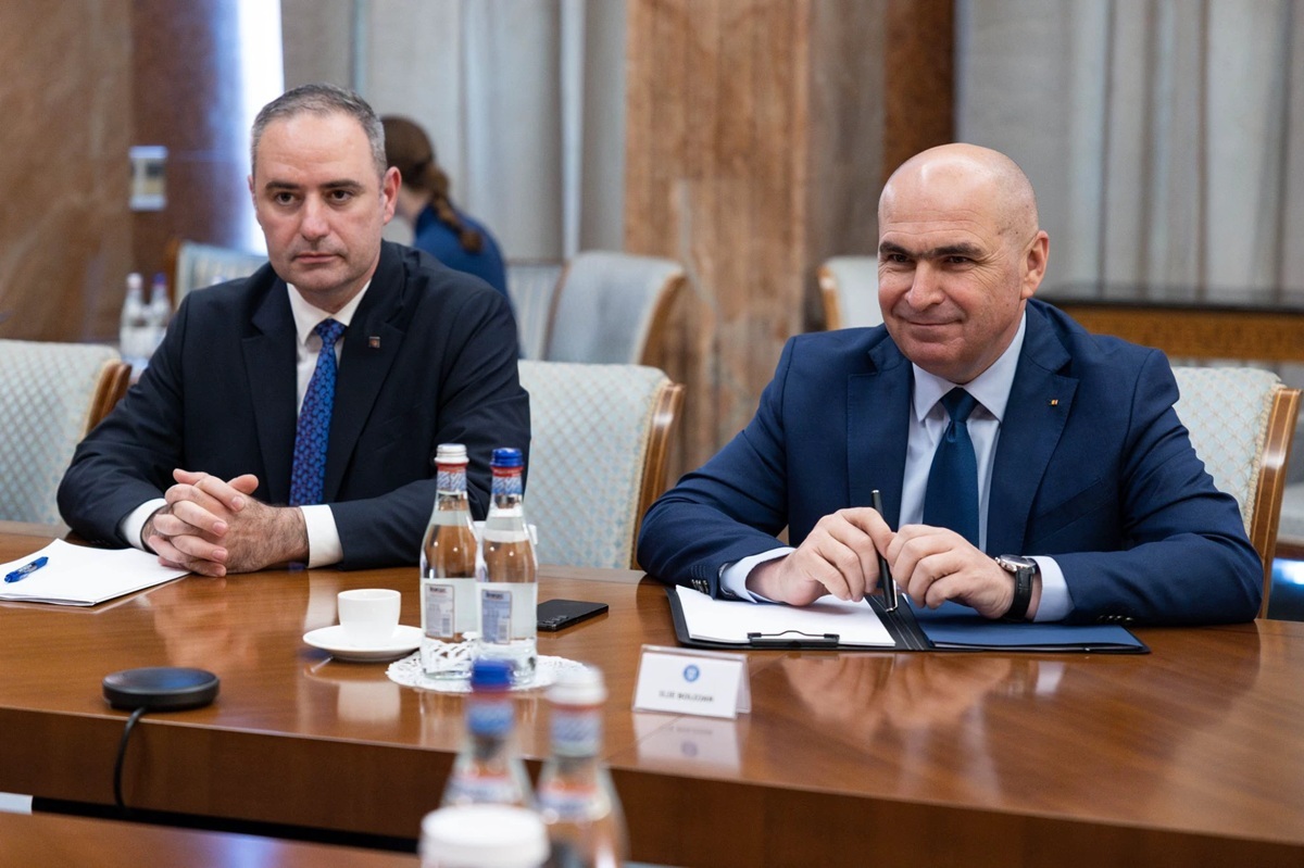 Ministrul Nazare intervine în scandalurile din coaliție și îi ia apărarea lui Bolojan, presat de PSD să demisioneze: „Ne sabotăm singuri”