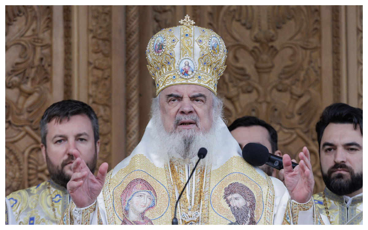 Ce salarii au preoții în 2026. Patriarhul Daniel câștigă de cinci ori mai mult decât un preot obișnuit