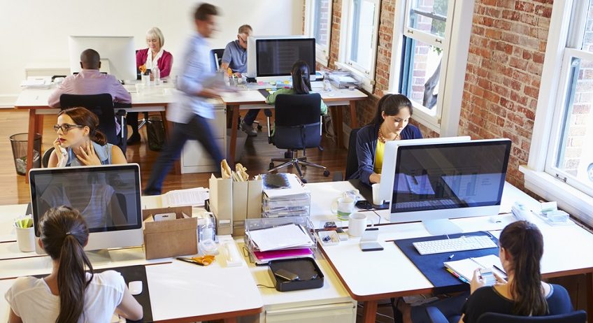 Câte ore de repaus trebuie să primească angajaţii după un program de muncă luni – vineri. Clarificări pentru angajatori şi HR